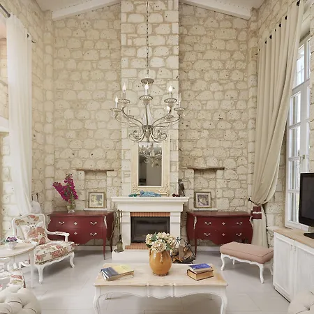 Villa Alakapi &
